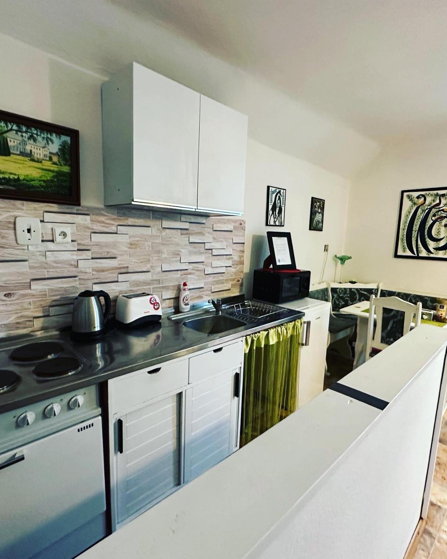 Mk Apartment *